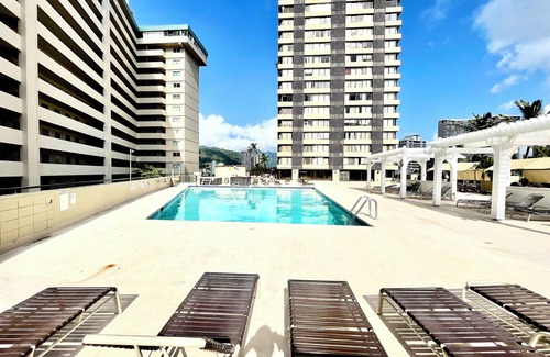Waikiki Apartment | Rare 10mins 2Qn Beds Waikiki 4person