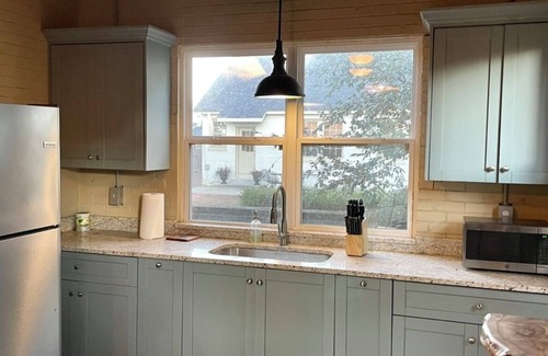 Summerville Cottage | Rare Masters Rental Available - Featured on Historical Home Tour