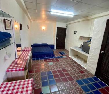 Bang Phlat Apartment | Ratanawong Place 405