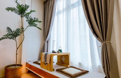 Ratchadaphisek Villa | Ratchada Retreat Bespoke Urban Villa 3