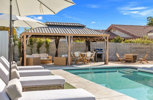 Bermuda Dunes Apartment | Rather Be Desert Getaway