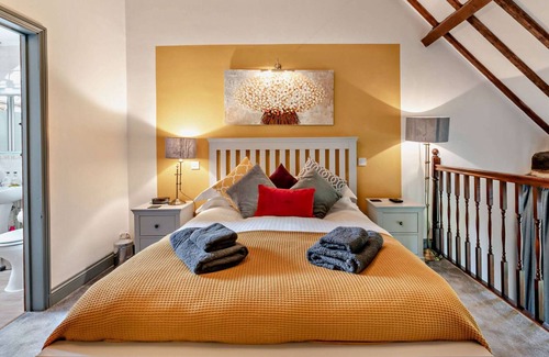 Blockley Cottage | Ratty's Retreat - sleeps 2 guests in 1 bedroom