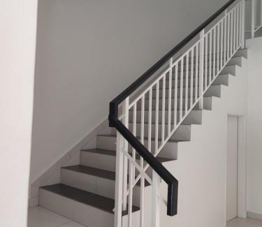 Teras House | Raub Newly French Style Homestay劳勿全新民宿-靠近榴莲园
