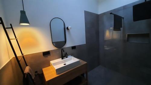 Oberdorla Apartment | raum14