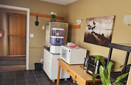 McBride Hotel | Raven's Nest Hotel