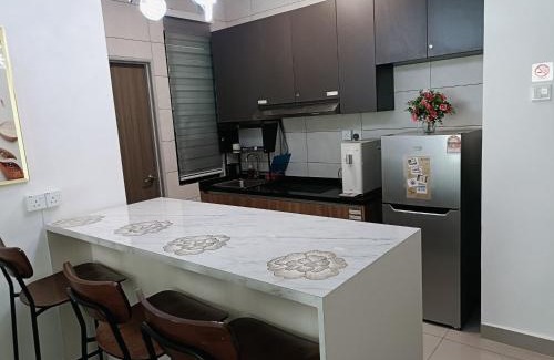 Central District Apartment | Raycation Homestay