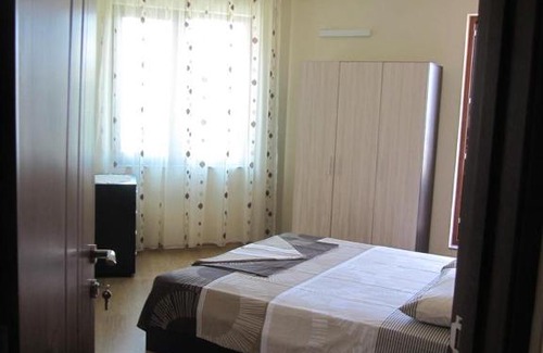 Pomorie Apartment | Rayski zalez