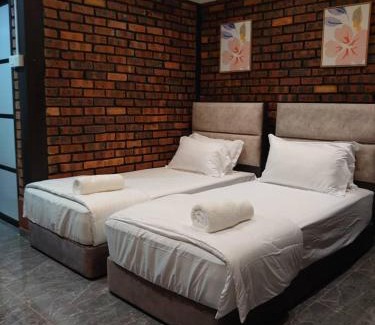 Kuala Berang Hotel | Razia Village