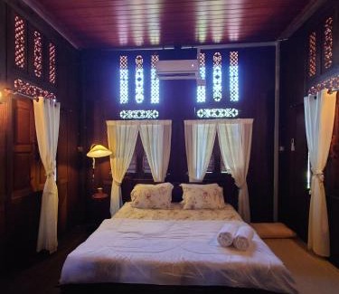 Kuala Berang Hotel | Razia Village
