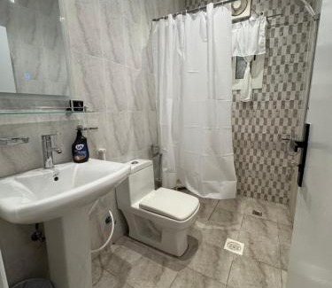 Sari Street Apartment | Razz House بيت راز