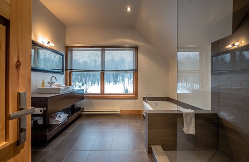 Lac Superieur Village Ski Chalet | RCNT Chalets / 5 bedroom Chalet with private spa