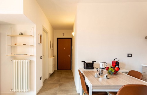 Consiglio di Rumo Apartment | Re16 Regina by Interhome