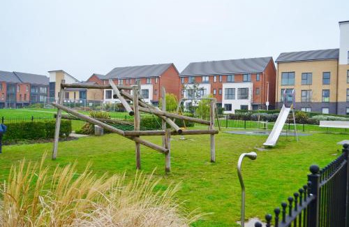 Reading House | Reading New Luxury House Wz Garden&Parking by L&S
