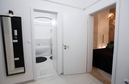 Inner City Budapest Apartment | Real Delux Apartment next to Gozsdu & Synagogue