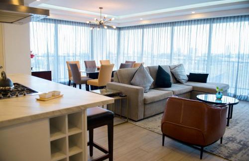 Zapopan House | Real View Towers E201