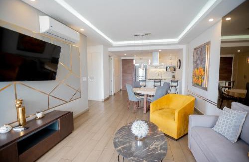 Zapopan House | Real View Towers W105