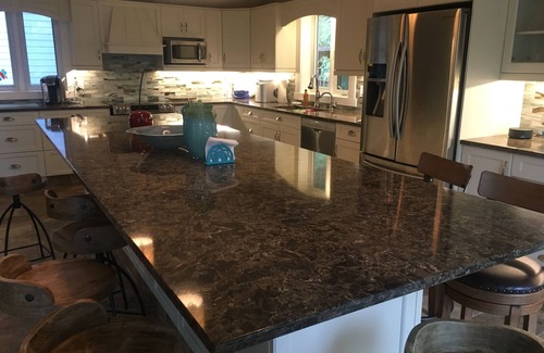 Eagle Bay House | Really beautiful Lakefront Home !