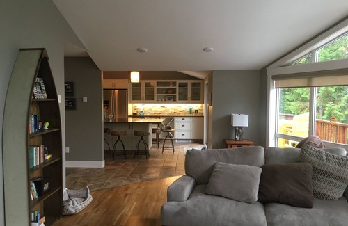 Eagle Bay House | Really beautiful Lakefront Home !