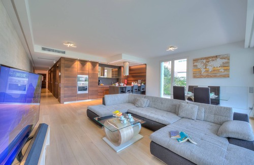 Lugano Apartment | Rebecca Garden, Lugano, Switzerland