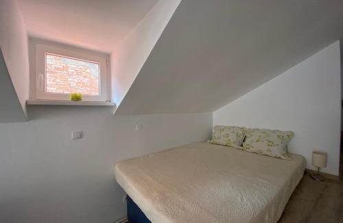 Historic Center Apartment | Rebreanu Studio