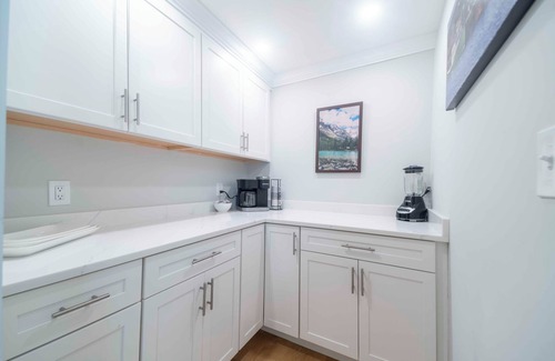 Waquoit Village House | Recently renovated 3 bedroom