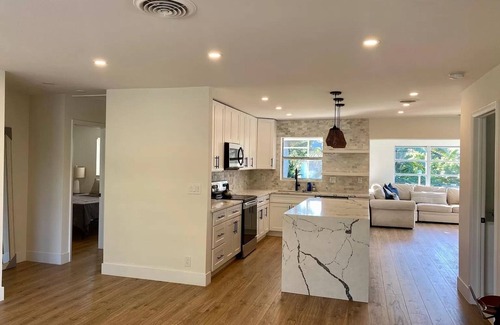 Boca Raton House | Recently Renovated! ~ Beautiful Boca Heights Gem ~ Long-Term Rental
