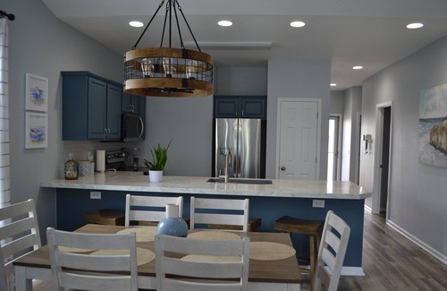 Sunset Beach Condo | Recently updated 3 bedroom/2 bath condo in Sunset Village at Sandpiper Bay