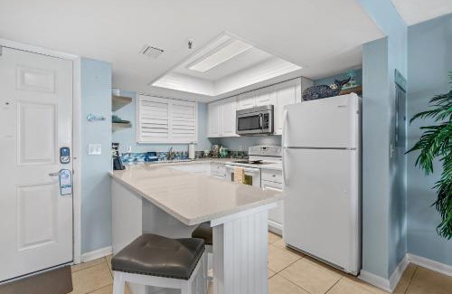New Smyrna Beach House | Recently Updated Oceanfront Condo! Views & a Pool