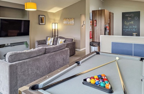 Raywell Ski Chalet | Recently upgraded with Gazebo over hot tub and side bar with stools.