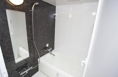 Shin-Osaka Hotel | Recommended for families Separate bath and toil/Osaka Ōsaka