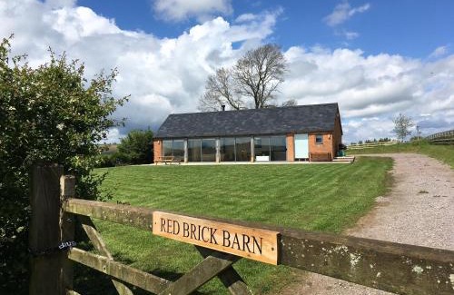 Whichford House | Red Brick Barn