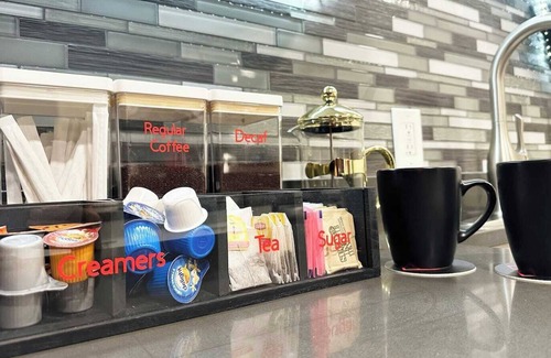 Tucson Apartment | Red Chamber | Tucson’s Top Romantic Hot Tub Escape