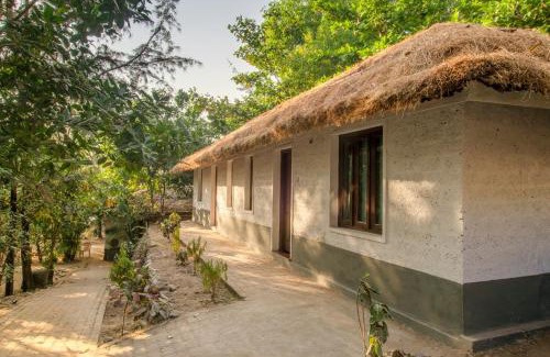 Ankola Hotel | Red Earth - Gokarna
