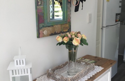 Eagle Heights House | Red Gum Cottage: A home among the gum trees