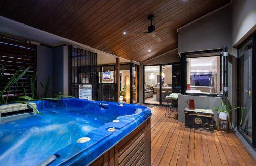 Central Mudgee House | Red Lotus Guesthouse - A Grand Valley Views Escape