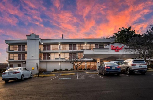 Ferndale Hotel | Red Roof Inn Baltimore South Glen Burnie