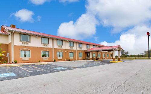 Franklin Hotel | Red Roof Inn Franklin, KY