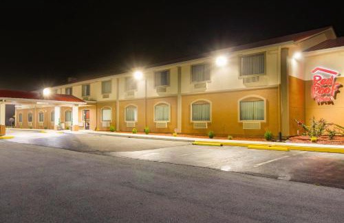 Franklin Hotel | Red Roof Inn Franklin, KY