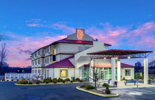 Mount Saint Francis Hotel | Red Roof Inn Georgetown, IN - Louisville West