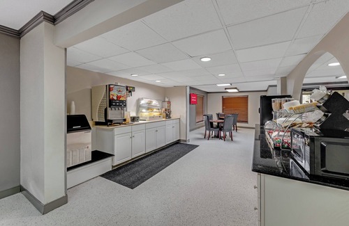 Kingsport Hotel | Red Roof Inn Kingsport