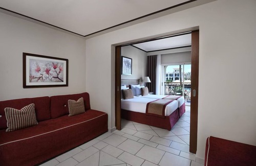 Sharm El Sheikh Hotel | Red Sea Oasis w/12 Pools, Spa, Restaurants & Kids’ Club l 2 Relaxing Rooms