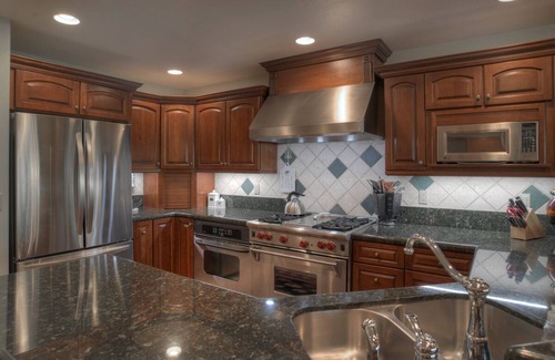 Purgatory House | Red Tail (#781) |10 min to Ski - Views - Golf Course - AC/Pool/Hot Tub