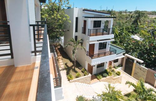 Manoc-Manoc Hotel | RedDoorz @ LM Apartelle Boracay