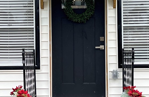 Tavares Apartment | Reduced No clean fee Central to Tavares and Mt Dora Fish, Shop, art, music