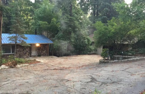 Boulder Creek House | Redwood Getaway #1