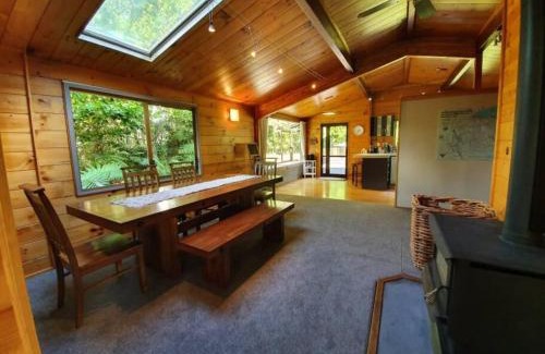 Lynmore House | Redwood Hub