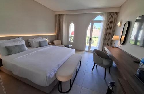 El Hadaba Resort | Reef Oasis Beach Aqua Park Resort