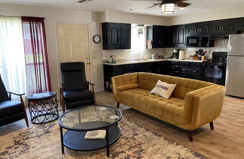 Quitman Hotel | Reel Inn and Lodge