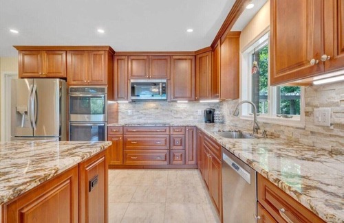 North Shore House | Reel NIce View - Sunset views, Dog-Friendly, Deep Water