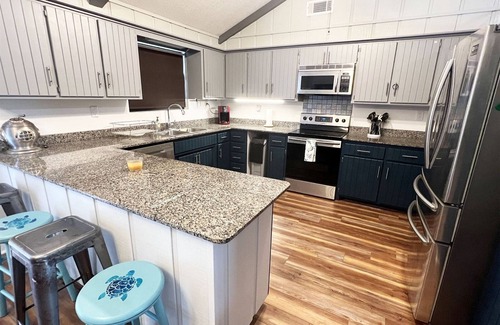 Grand Isle House | Reel Relax`n - Beach Access - Island Realty